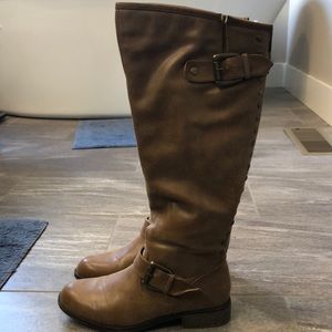 Madden Girl Cactuss Boots